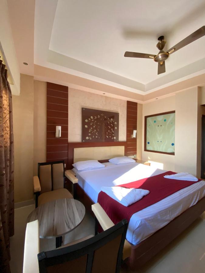 Maya Residency Tiruchirappalli Extérieur photo