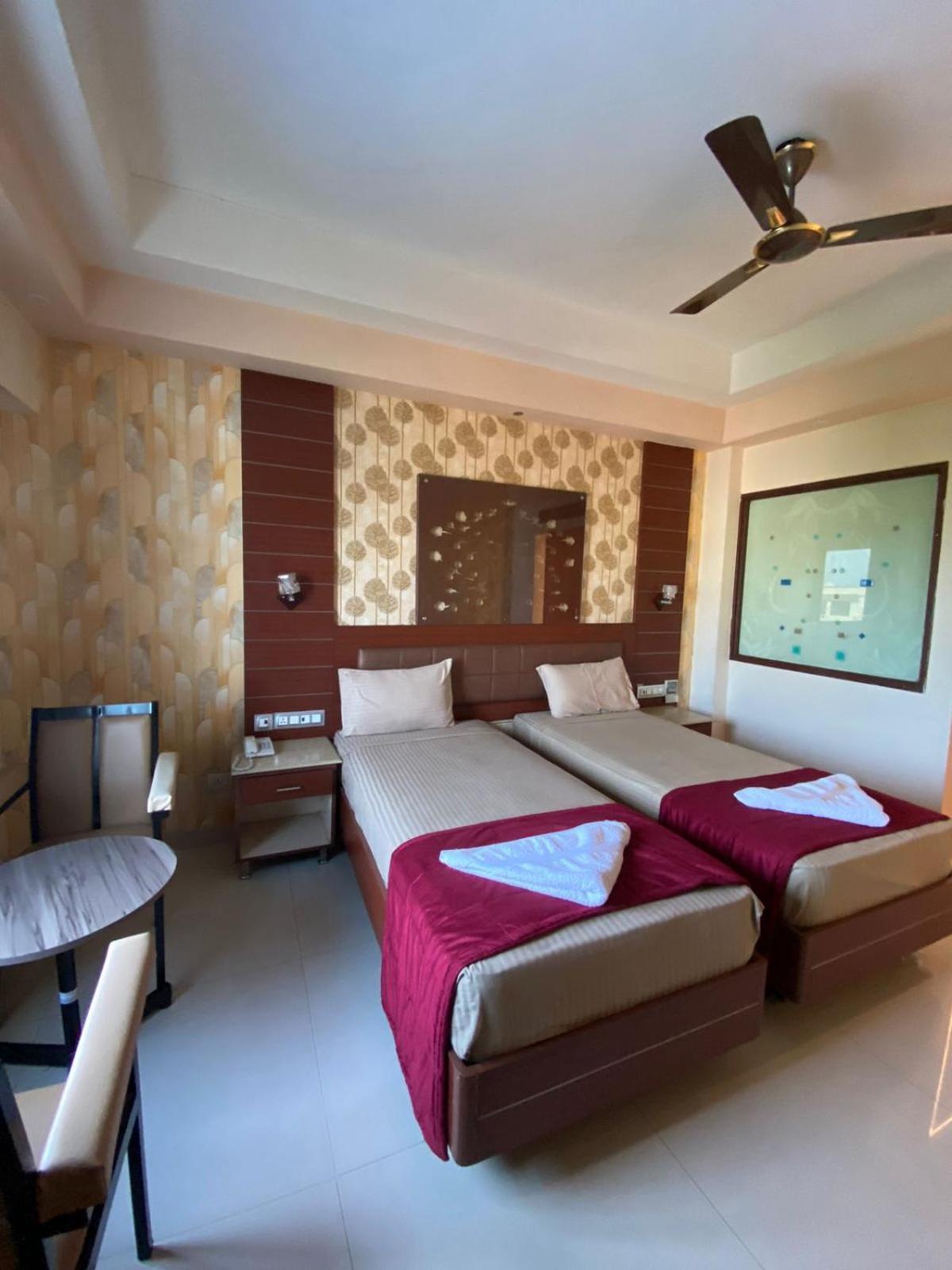 Maya Residency Tiruchirappalli Extérieur photo