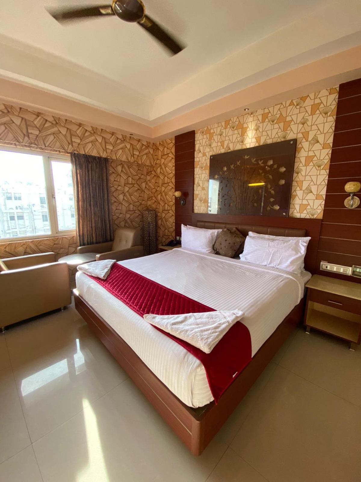 Maya Residency Tiruchirappalli Extérieur photo