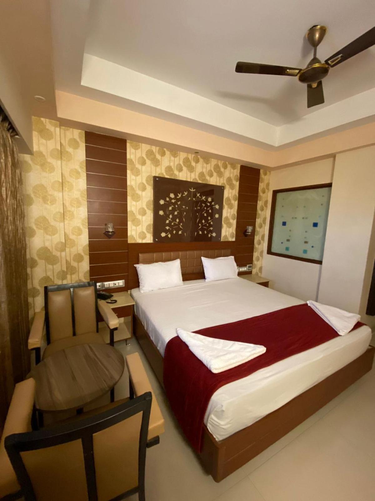 Maya Residency Tiruchirappalli Extérieur photo