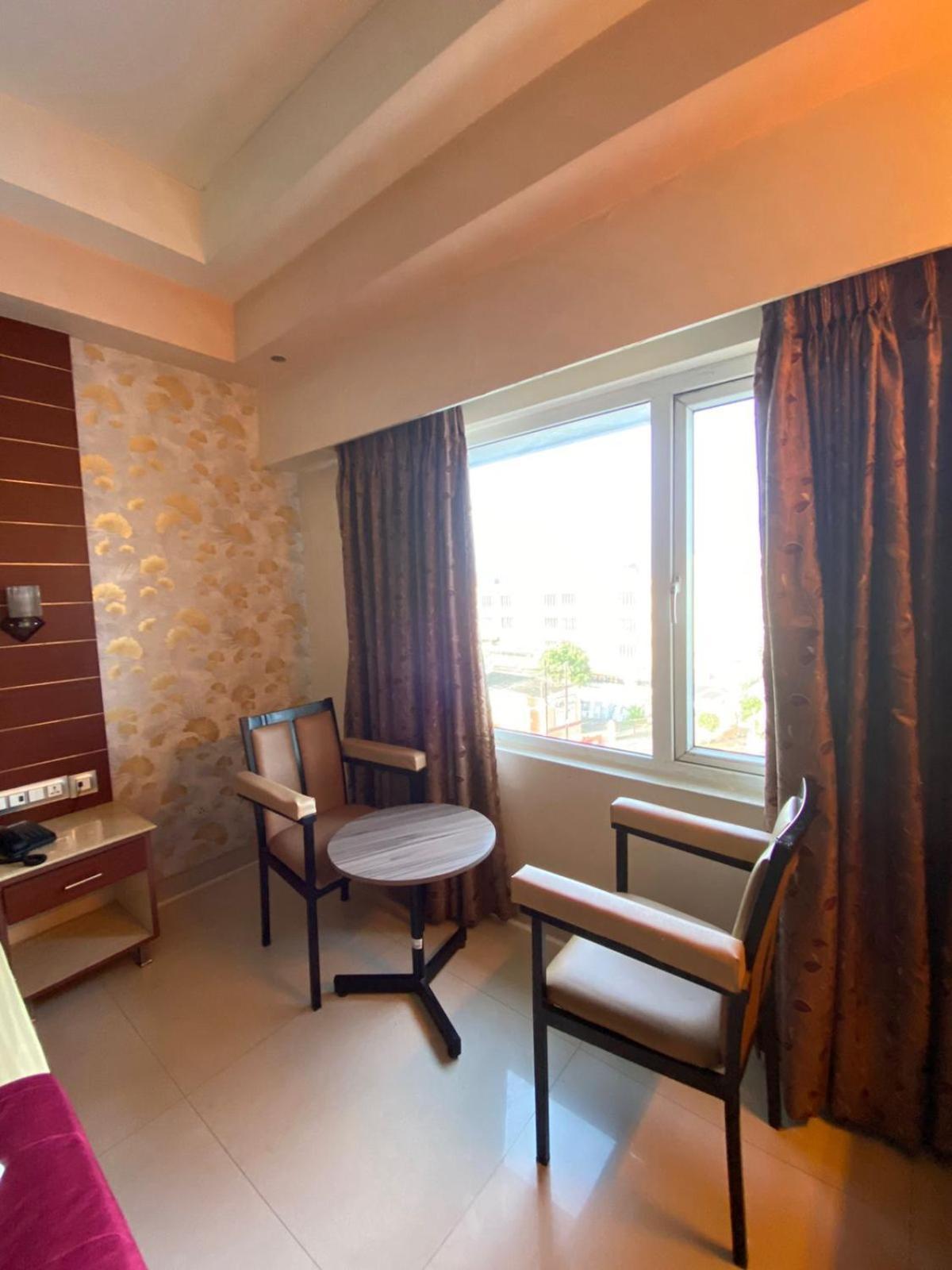 Maya Residency Tiruchirappalli Extérieur photo